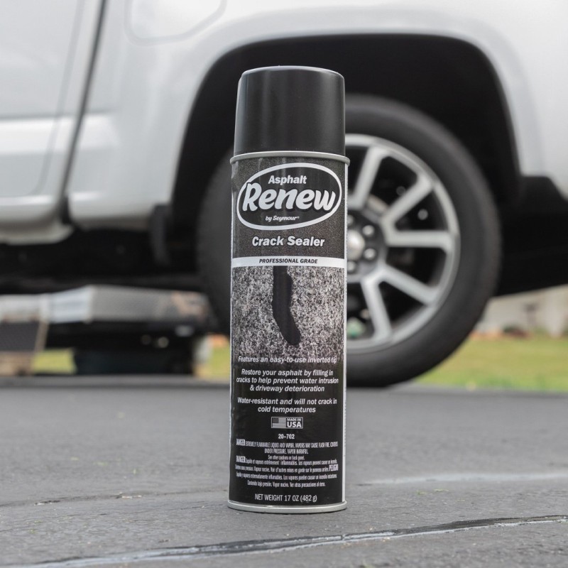 Seymour Asphalt Renew Crack Sealer Spray—Jet Black (17 oz)